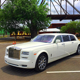 Rolls Royce Phantom sedan
