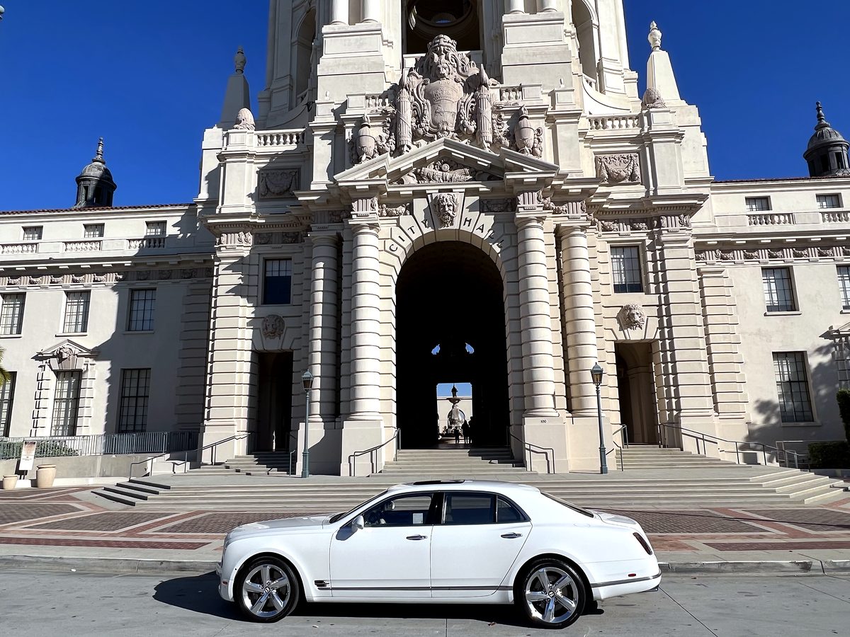 White Bentley Mulsanne at Pasadena City Hall