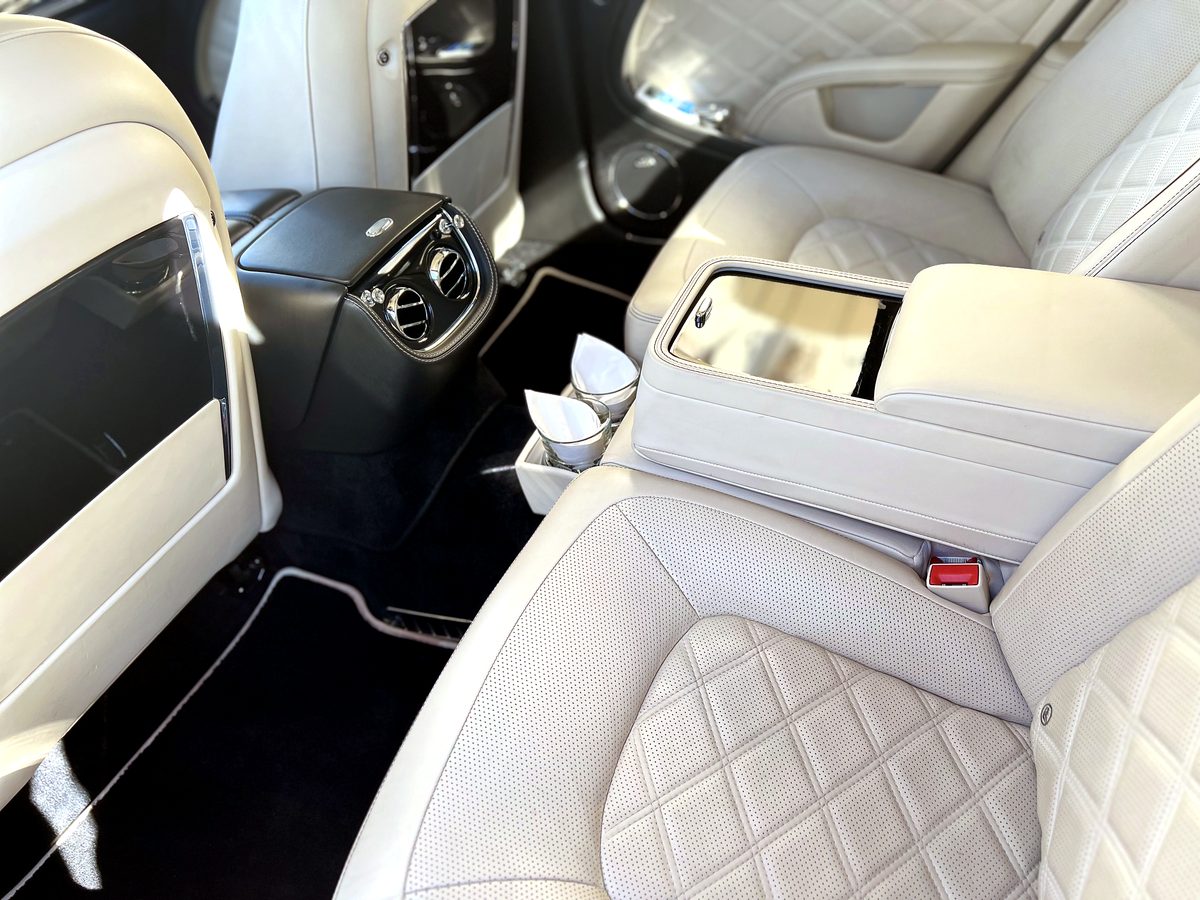 Bentley Mulsanne rear cabin with picnic tables