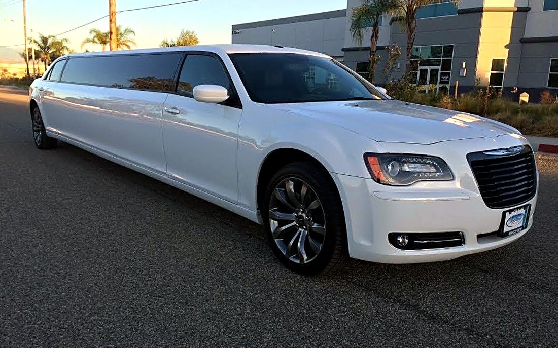 White Chrysler 300 stretch limousine