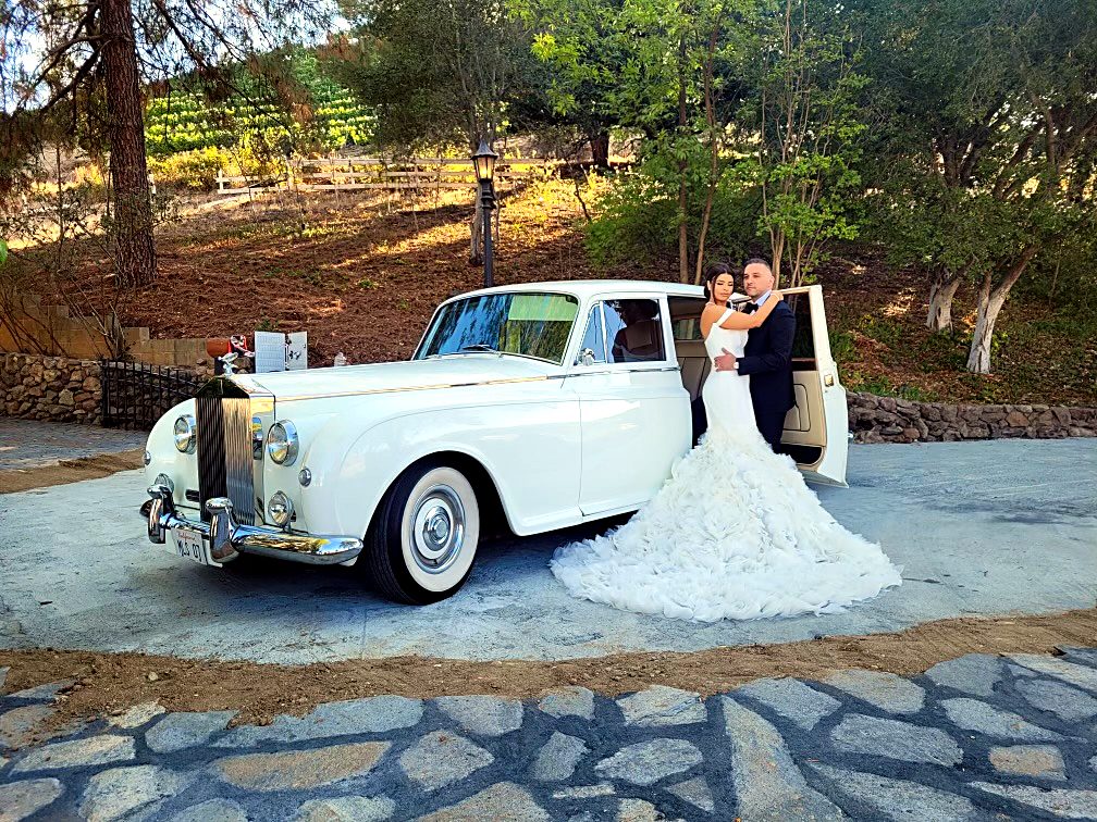 Classic Rolls-Royce at a wedding
