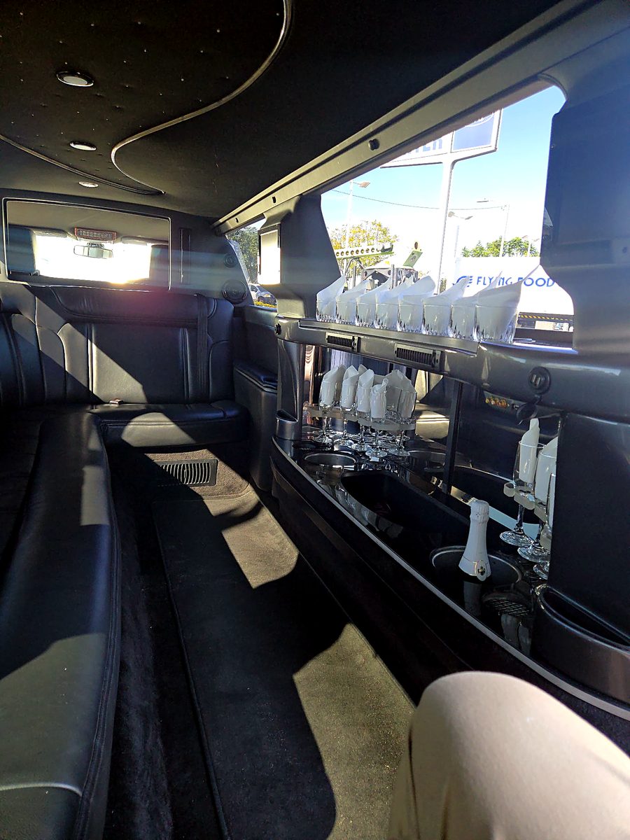 Lincoln MKT stretch interior