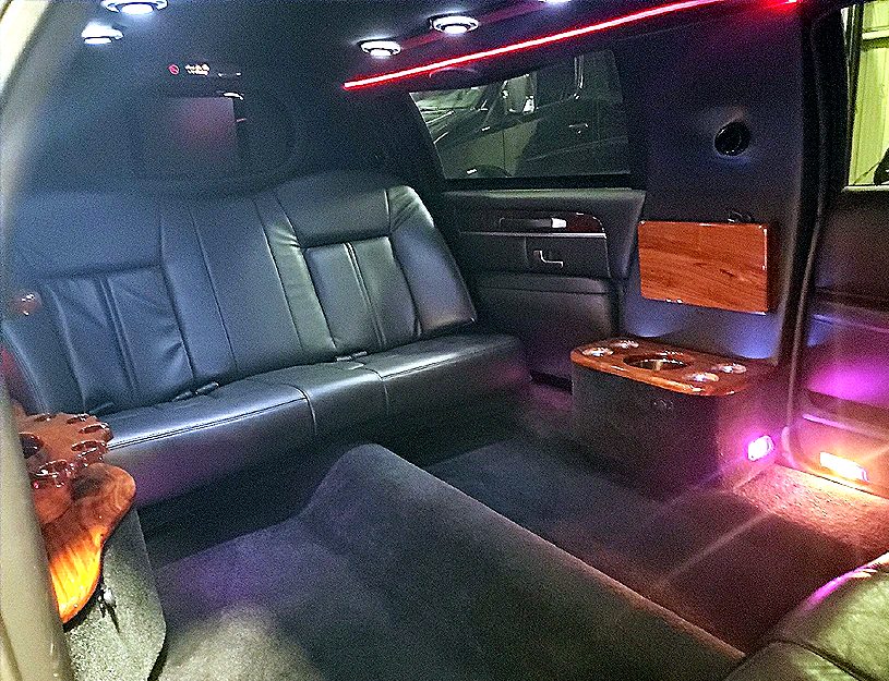Lincoln Town Car stretch interior with glassware bar
