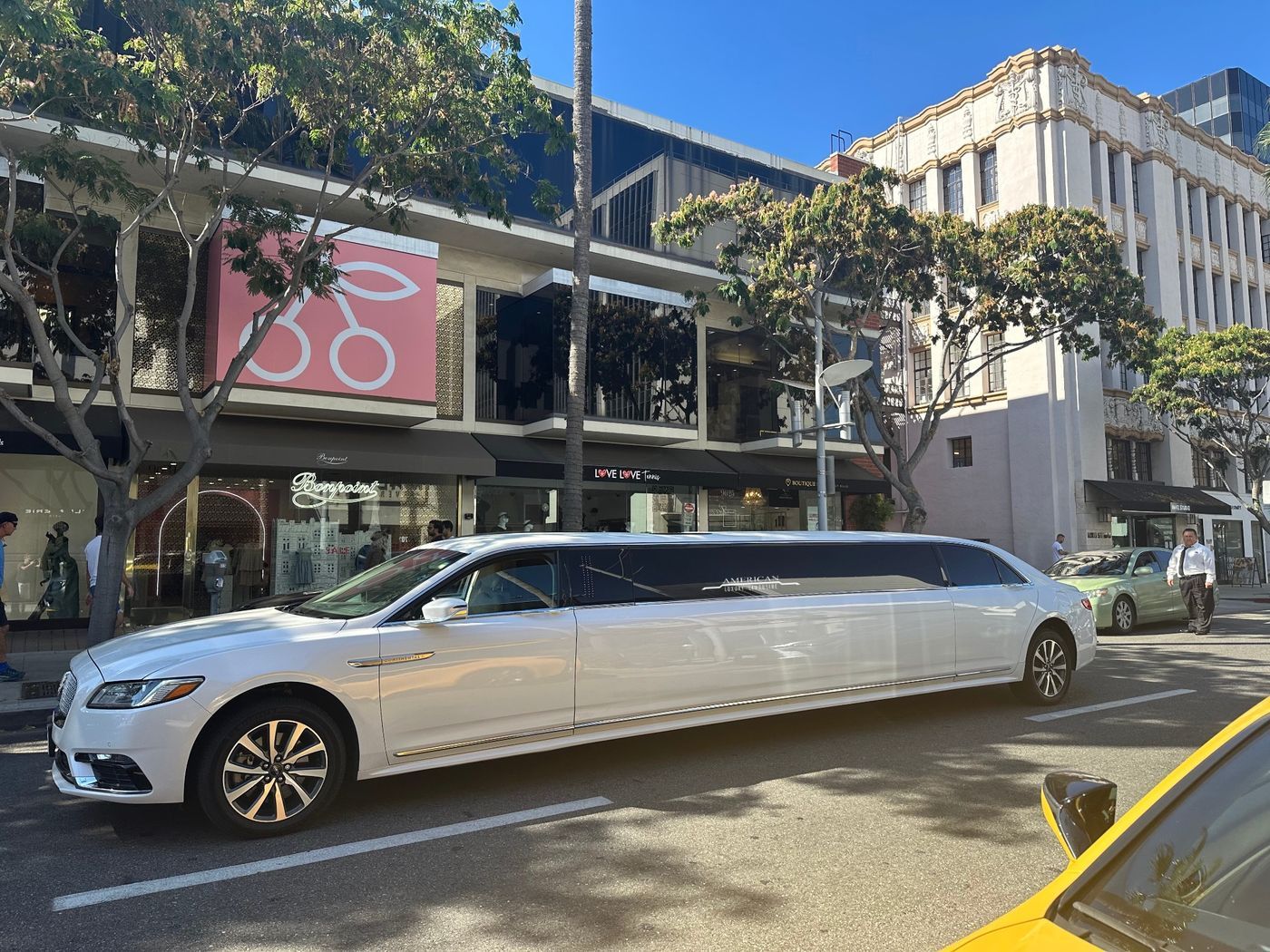 Lincoln Continental stretch limousine in Beverly Hills near Rodeo Drive